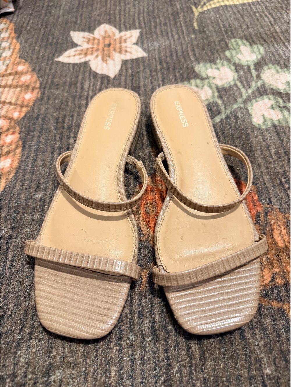 Express Nude Textured Double Strap Slide Sandals Women's Size 8